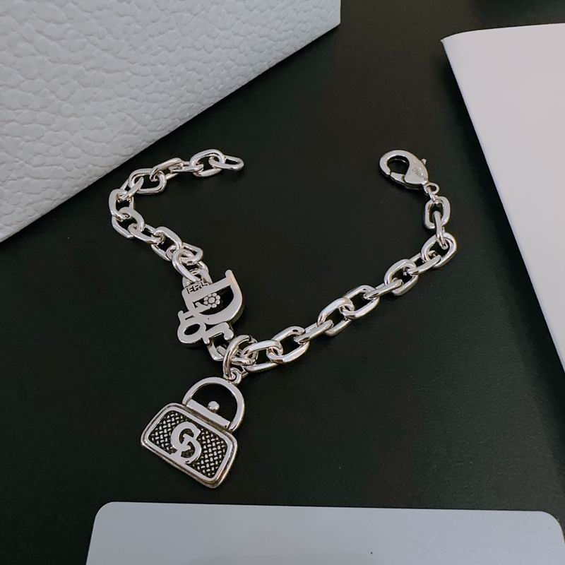 Dior Bracelet 05lyr142